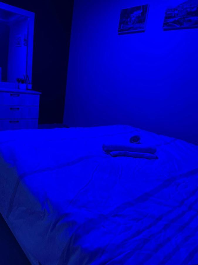طبريا חדרי לייבל Label Rooms Blue & Red المظهر الخارجي الصورة